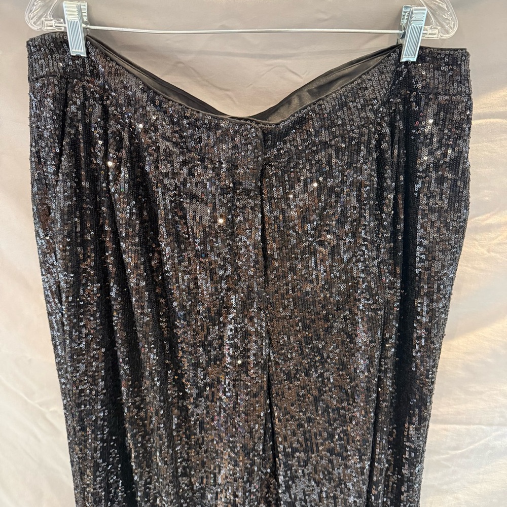 NWT Express Black Sequin Women's Pants Cropped High Rise Size XL